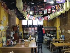 天虹商场旁大学门口餐饮店转让，日营业额3千