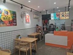 上海路临街小吃店转让，多个小区学校围绕人流大