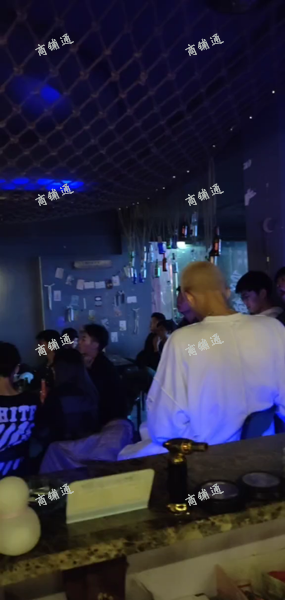 (转让) 位于三所大学中心的酒馆 客源稳定充足