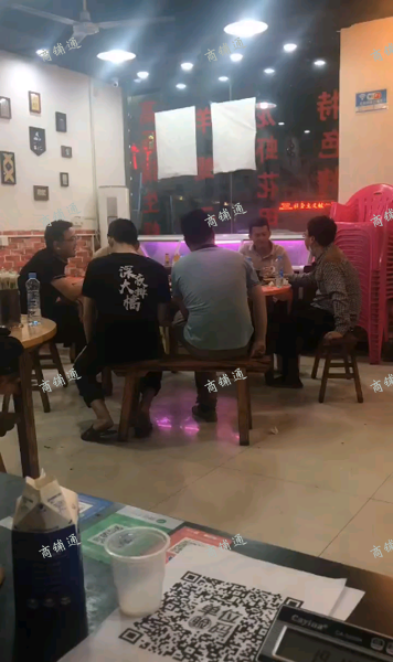 (转让) 低价转让。有想法的朋友可以过来看看