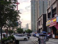 银三角北站出入口 附近万人小区人流量大