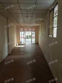 湖滨南路大酒店正对面水果店招租，主干道上人流量大