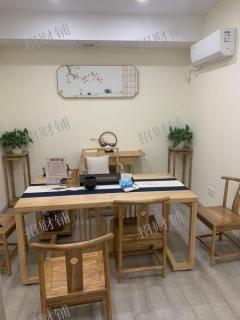 小区门口第六家店面转 月营业4万