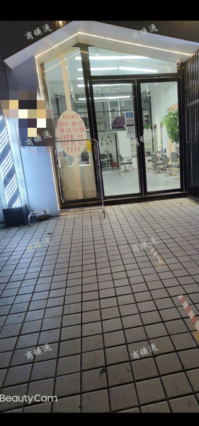 (转让) 王府井地铁100米生活超市隔壁附近人很多