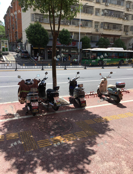 (转让) 急转7年理发店 转让费1万（含押金一个月和租金一个月）