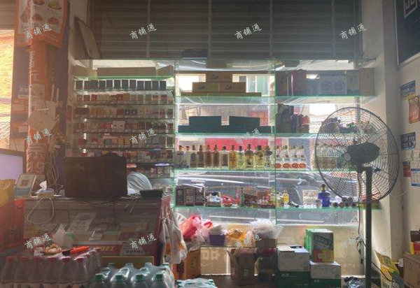 (转让) 17档店租便宜日营业额2000。