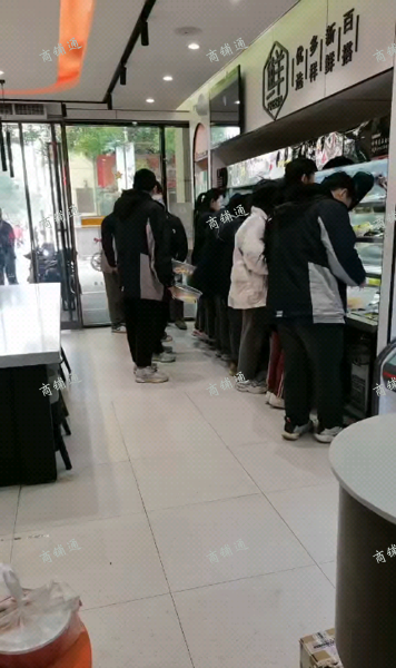 (转让) 张亮麻辣烫6万转让，先到先得