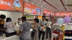 小区楼下零食店转让日营业3000加 急转