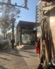 (转让) 地铁口位置优越，人员很多