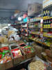 (转让) 经营十多年店面，在小区旁有固定客户，人流量大。
