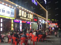 万人小区主门口夜宵店 可外摆 带天然气