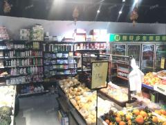 三小区门口 拐角生鲜店 日营业6000