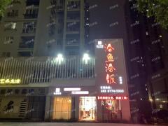 三年店 小区门口餐饮店 门宽10米 