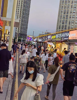 (转让) 店铺位于西湖万达门口小吃一条街，位置好，客源多，停车方便。