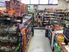 大型公寓楼下 工地旁便利店日营业4000