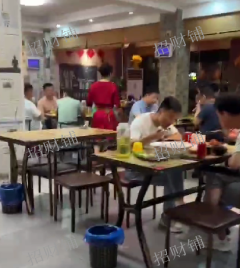 3万师生大学旁 2000多户小区中晚餐夜宵店 