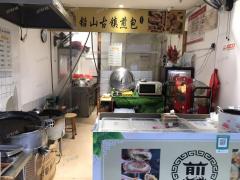 南昌航空大学对面 十字路口 小区门口