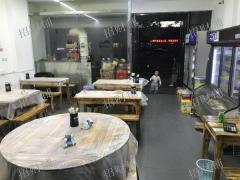 大型会所 酒店旁夜宵店转让  门口可外摆 