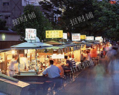 2万多人高校商业街招租 驻吖滴吖滴 瑞幸已入住