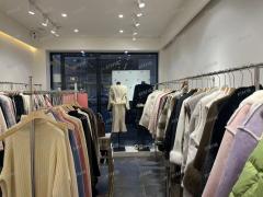 南昌大学旁 服装店 月营业2.5万 可空转