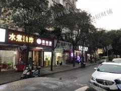 双小区门口早餐店 仅做粉面 日营业额2000左右