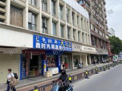 谢家村地铁口 临街餐饮店  门宽3米  通三相电