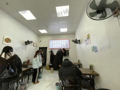 麦当劳旁餐饮店转让，小区出入口 楼上就写字楼和公寓