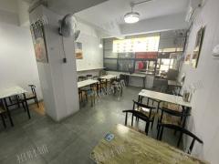 4万多人大学 校内店 面馆 日营业额3000左右 适合做夫妻店  接受空转