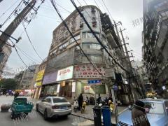 万寿宫旁 十字路路口拐角店 外卖店 月做6000多单 也可做堂食