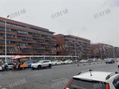 三所医院正对面水果店 月营业额8万左右 可看流水 