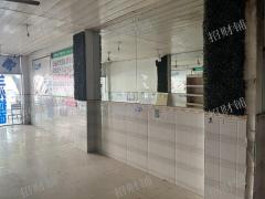 火车站旁临街店铺出租  上下两层 楼上可住人