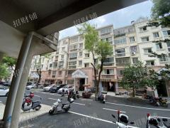 小区门口唯一一家便利店 烟草证15档  日营业3000左右 带阁楼可住人 通小区里面