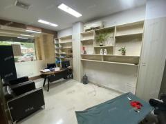 新建一中门口 临近店铺出租 适合餐饮美容美发 蛋糕 办公等等