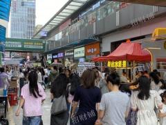 万达金街地铁出入口位置面包店 日营业额6000 周末可做1W 可看流水