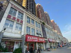 适合一家人做 快餐店 月赚2万多 日营业额2000左右  纯堂食