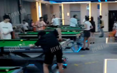 月营业60~70万 可看流水 36张台球桌 5间麻将房  1张斯诺克转让部分股权