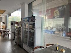 产业园里面 日营业3000左右 纯堂食  4年老店 门宽8米