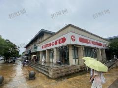 1.5万多人大学 校内唯一商业街 招租 旁有20多栋学生宿舍楼