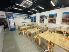 沈桥路商业街  双工厂门口 餐饮店转让 门宽9米 门口可外摆