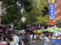 万寿宫临街一楼 双店招 餐饮店日营业额3000左右 也可空转行业不限