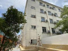 1.5万多人大学 唯一商业街 全品类招租 行业不限