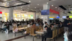 3万多人某大学 食堂档口招租，食堂门口还有一个独立店面出租