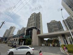 4万多人大学正对面社区商业街招租  行业不限