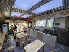 双小区门口 万人社区 粉面店 日营业额1800左右 