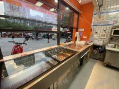 :地铁口旁 十字路路口   零食很忙 蜜雪旁卤菜店 也可空转