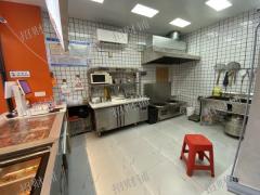 :地铁口旁 十字路路口   零食很忙 蜜雪旁卤菜店 也可空转