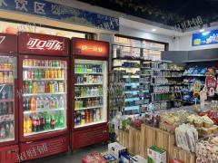 日营业额3000多带生鲜可做到5000 烟草证10档 可住人