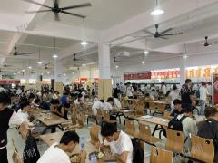 1万多人大学  食堂有两个位置调整 快餐自选餐等等均可