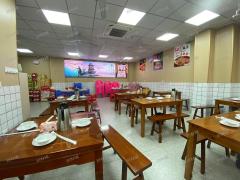 双门头 门宽 12米 餐饮夜宵店 门口可外摆 同三相电  可接天然气    