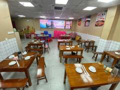双门头 门宽 12米 餐饮夜宵店 门口可外摆 同三相电  可接天然气    